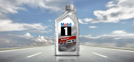 oli Mobil 1 Racing